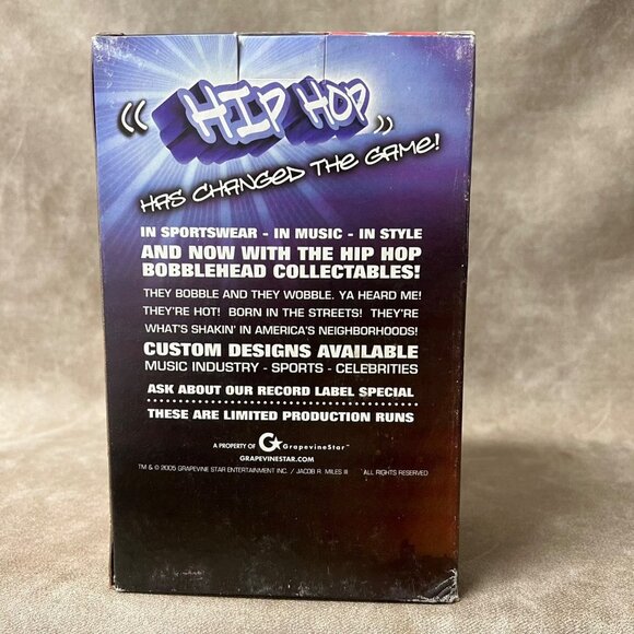 HIP HOP BOBBLEHEADS from Grapevine Star Entertainment Inc. - Picture 4 of 6